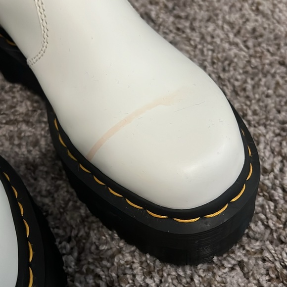 Dr. Martens 2976 Platform Quad - Picture 2 of 7